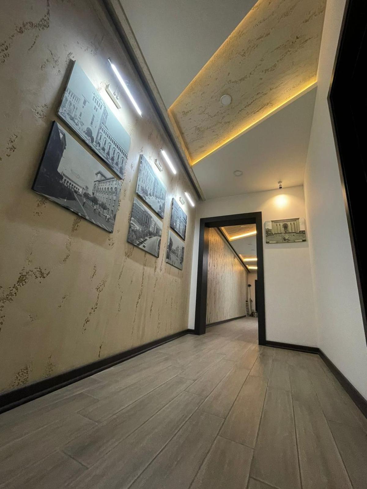 4Room Hotel Γιερεβάν Εξωτερικό φωτογραφία