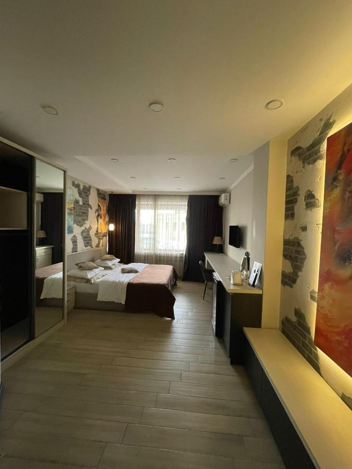 4Room Hotel Γιερεβάν Εξωτερικό φωτογραφία