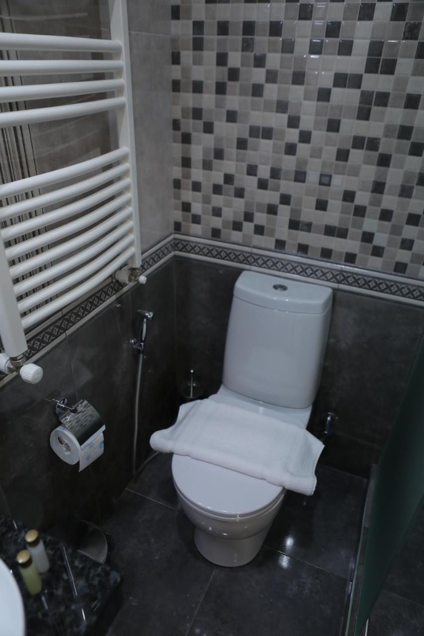 4Room Hotel Γιερεβάν Εξωτερικό φωτογραφία