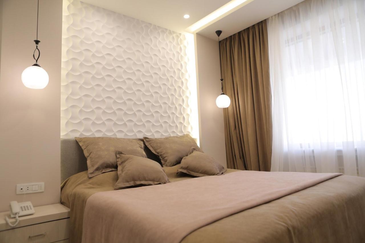 4Room Hotel Γιερεβάν Εξωτερικό φωτογραφία