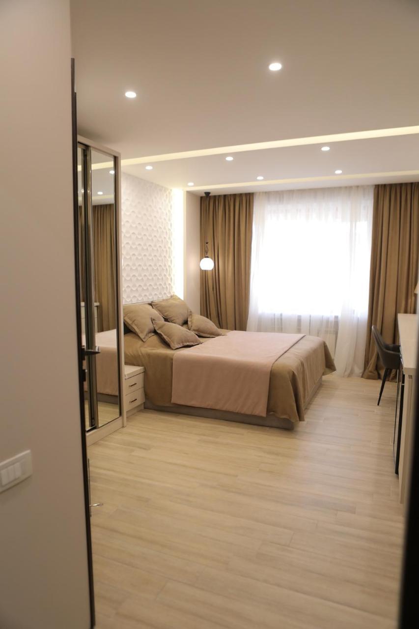 4Room Hotel Γιερεβάν Εξωτερικό φωτογραφία